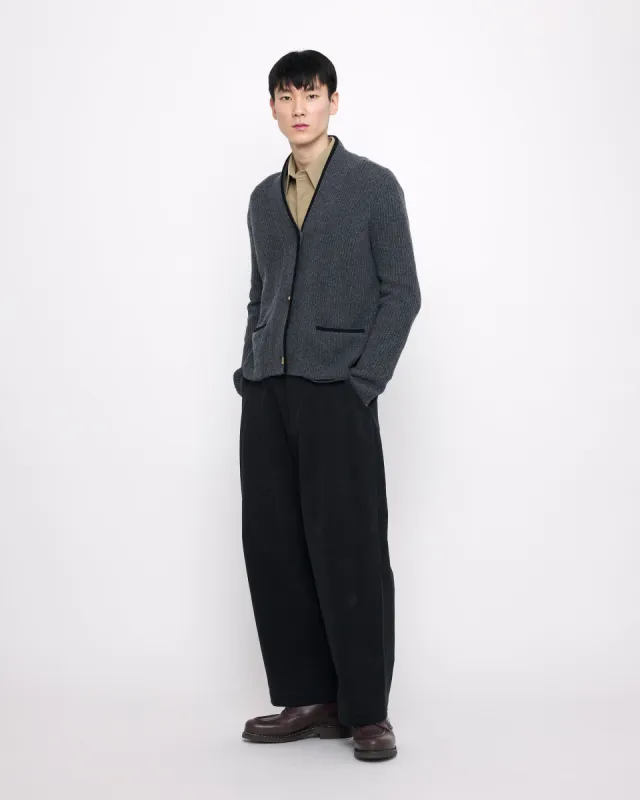 V-Neck Pockets Trimmed Cardigan - FW24 - Gray (Black) sold by 7115 by Szeki