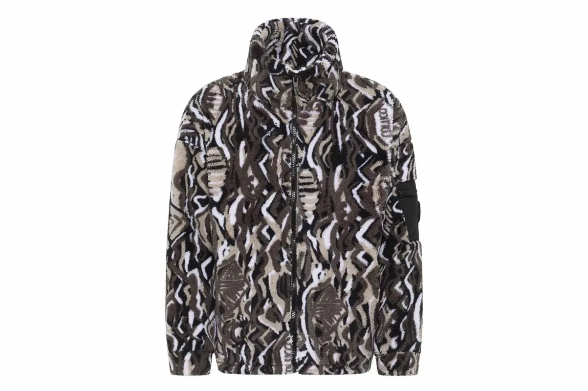 Oversize Teddyjacke sold by Schrittmacher Sneakerhandlung