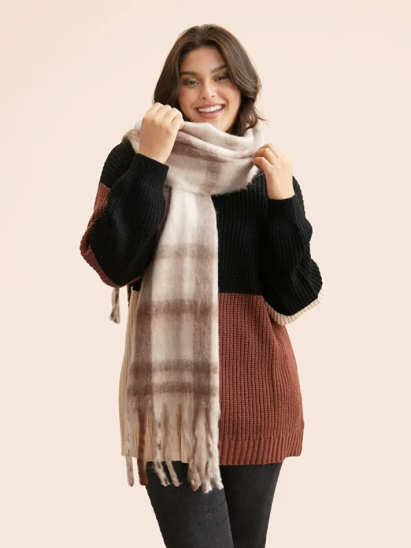 Plaid Contrast Fringe Trim Scarf sold by Bloomchic