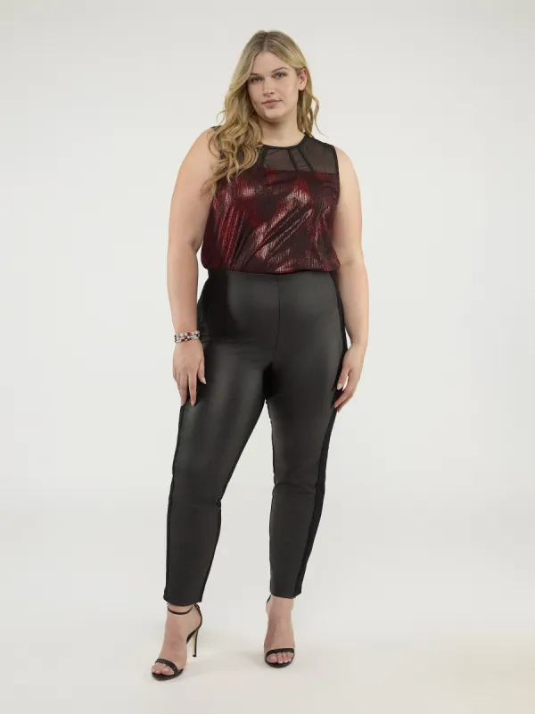 Knit pant sold by Claire France