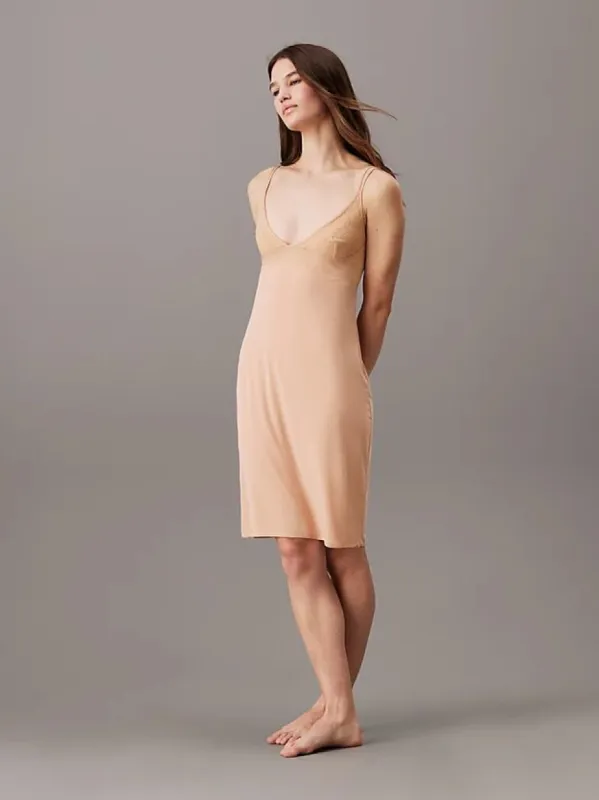 Calvin Klein SCULPT LACE LOUNGE Full Slip Nightdress Womens Subtle Bloom sold by Shuperb