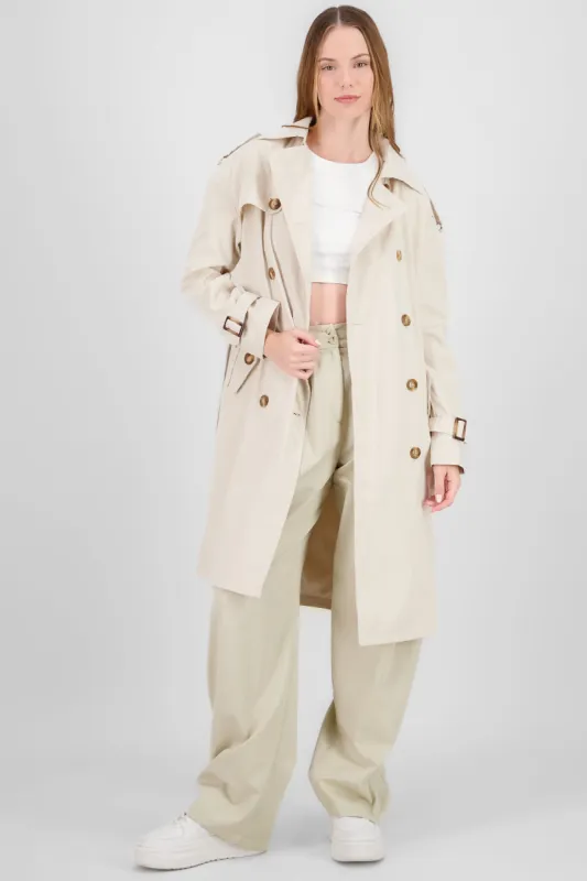 Gabardina botones lisa sold by Shasa