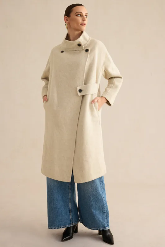 Pocket Coat i 100% uld sold by Micas