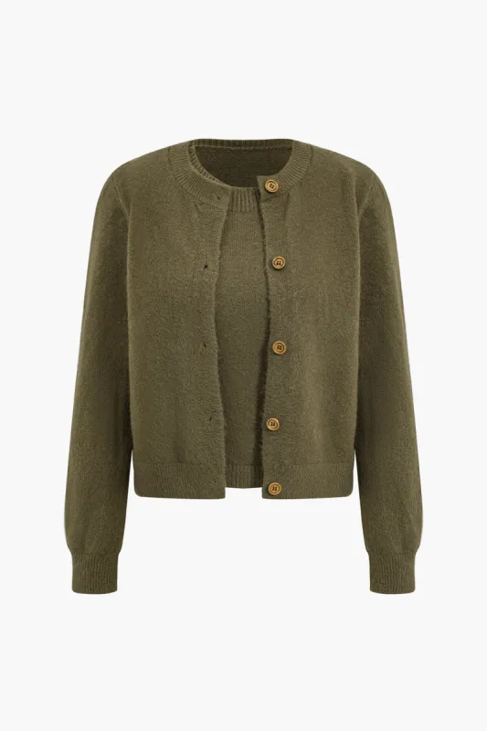 Strik knap sweater sæt sold by Micas