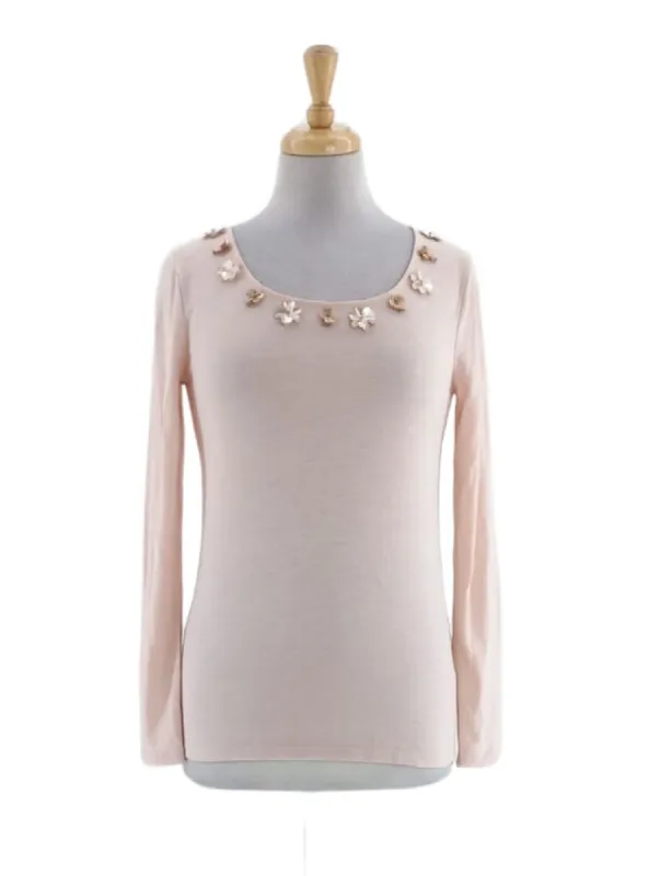 FLOWER TEXTURED FITTED LONG SLEEVE TOP sold by FBO