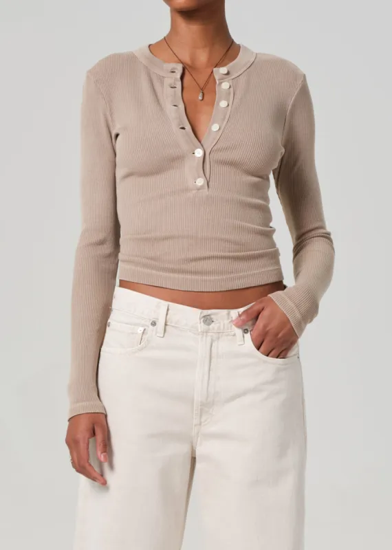 Varra Henley in Sandatlas sold by Citizens Of Humanity