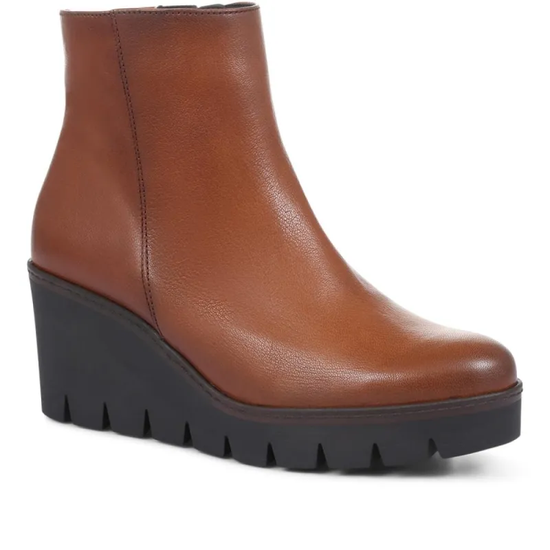 Utopia Wedge Heel Ankle Boots - GAB30560 / 316 638 sold by Jones Bootmaker