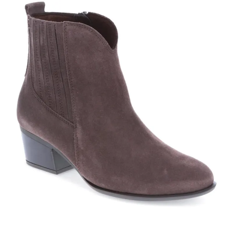 Leather Ankle Boots - GAB40511 / 325 885 sold by Jones Bootmaker