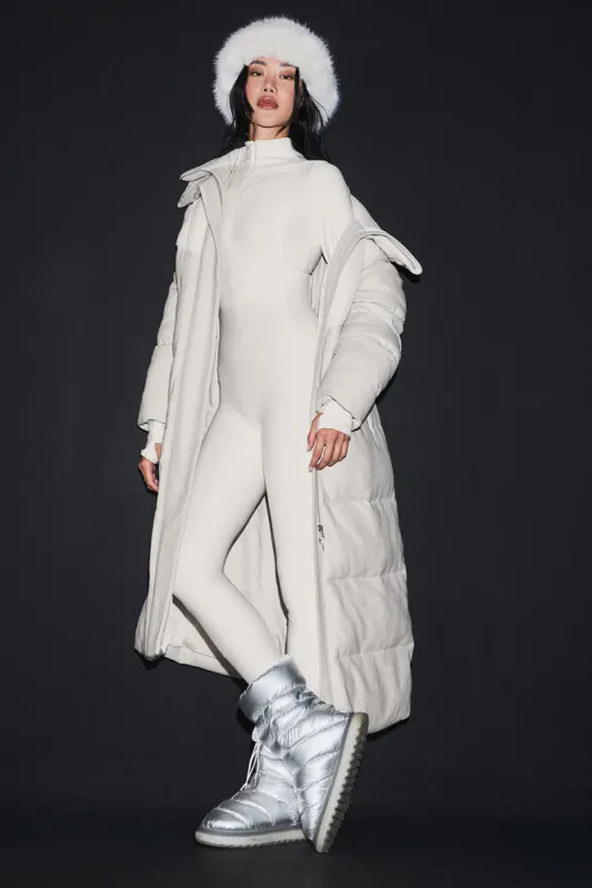 Snowfall Puffer Coat - White Oak sold by Alo Yoga