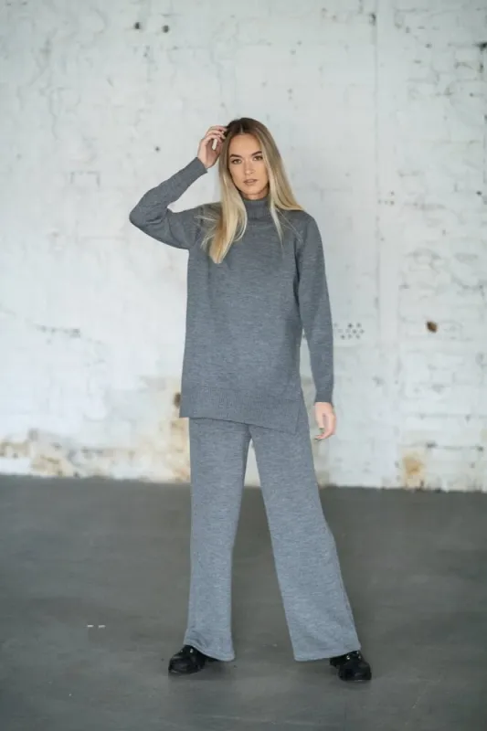 Knitted Merino Wool Pants & Sweater Set Grey sold by Ivalo.com