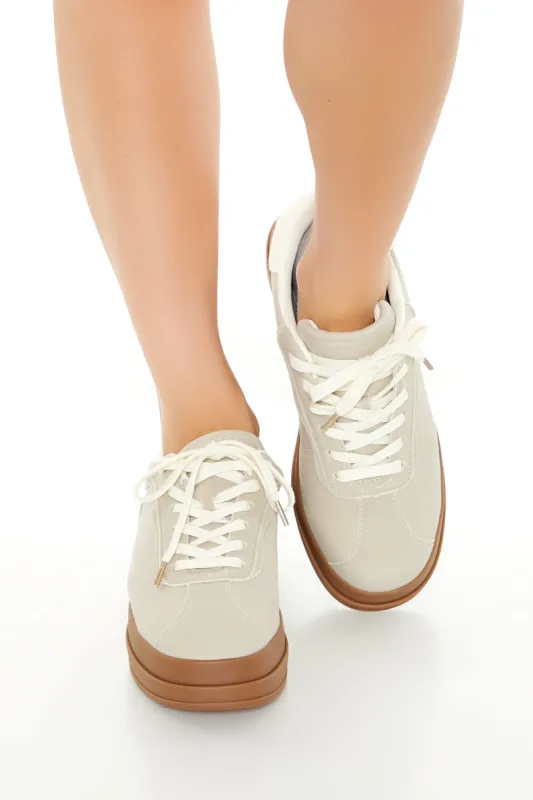 Espadrilles à semelle plateforme en gel sold by Urban Planet