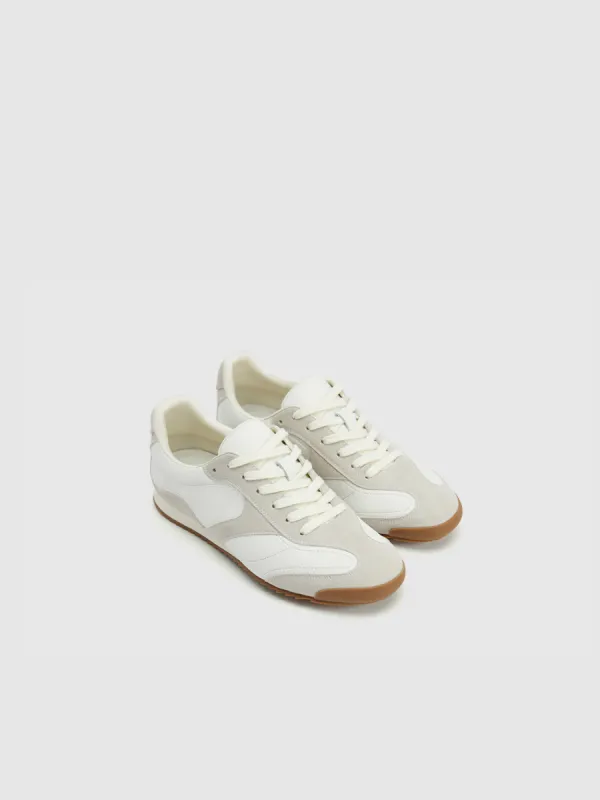 Sneakers sold by Urban Revivo