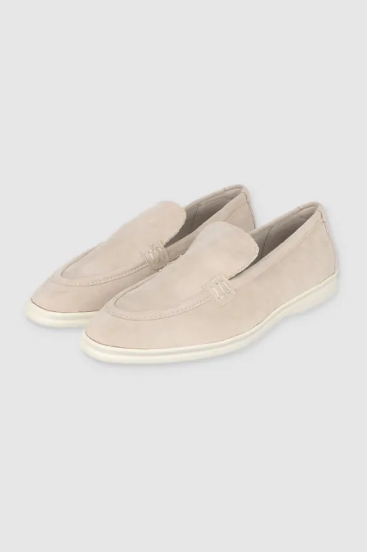 Loafer Detalle Antifaz sold by Shasa