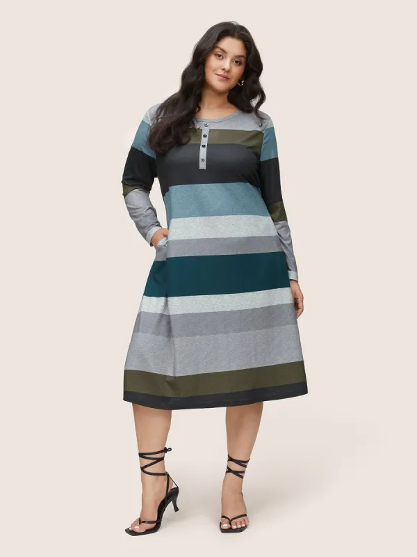 Colorblock Contrast Button Detail Pocket Dress sold by Bloomchic