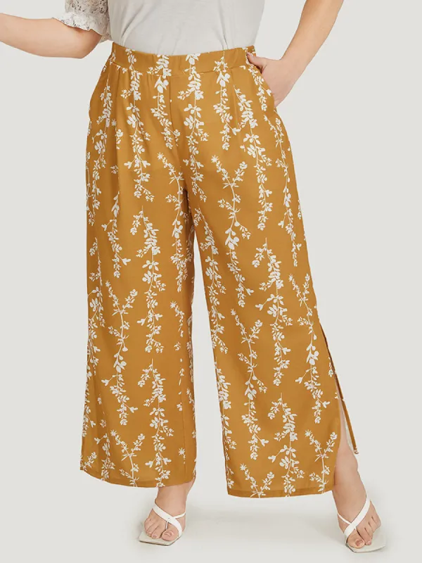 Silhouette Floral Print Pocket Split Side Pants sold by Bloomchic