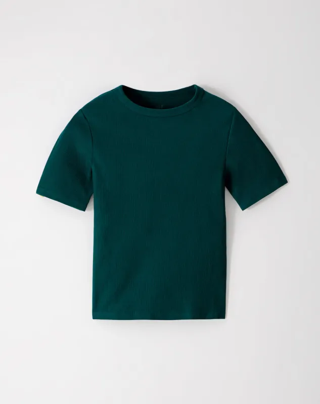 Camiseta fitted fit manga corta verde sold by Gef