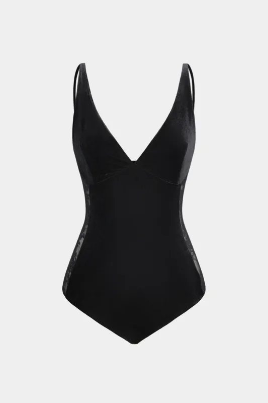Fløjls blonder skåret ud bagfra bodysuit sold by Micas