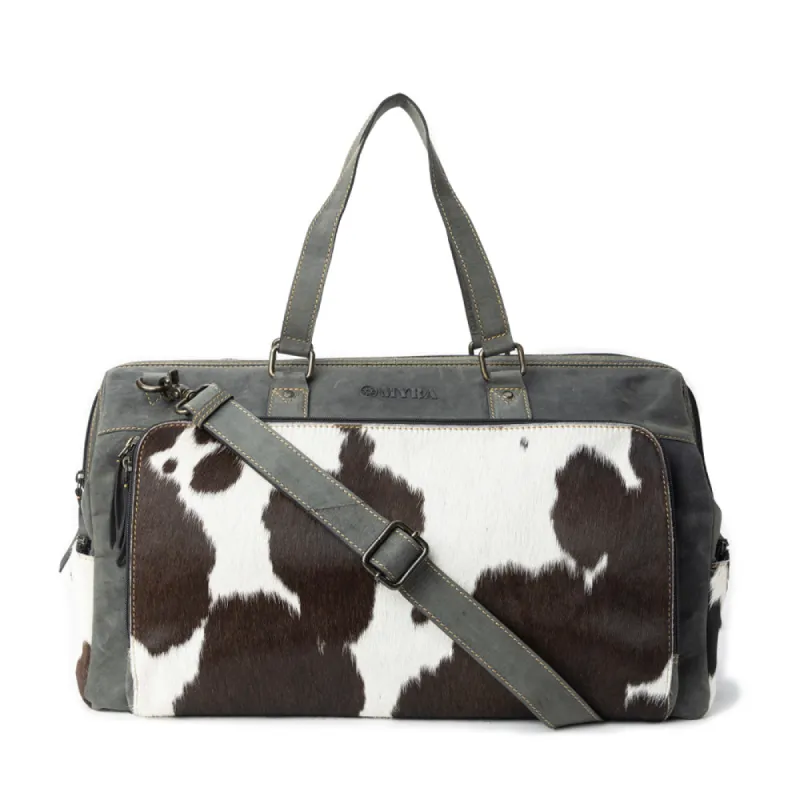Antelope Mesa Trail Duffel In Black and White sold by Myra Bag