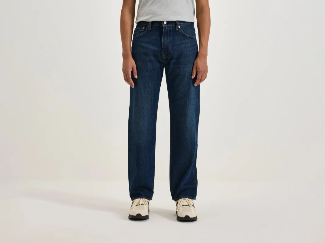 555™ Relaxed Straight Jeans (242 / M / HVY STONE WASH) sold by Bellrose
