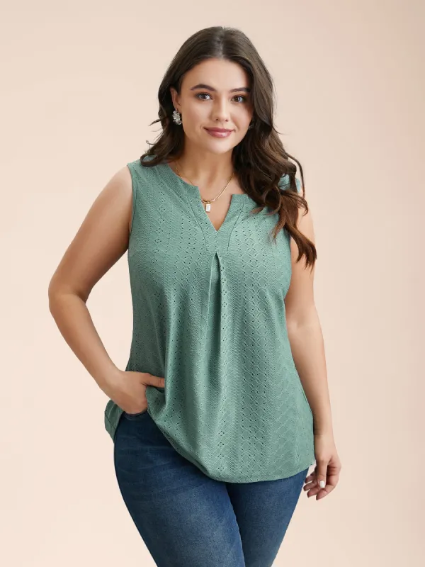 Front Plicated Textured Notched Collar Vest sold by Bloomchic