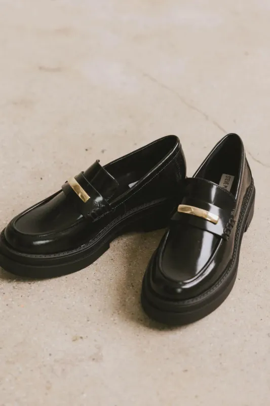 Steve Madden Rodrigo Loafers sold by bohme