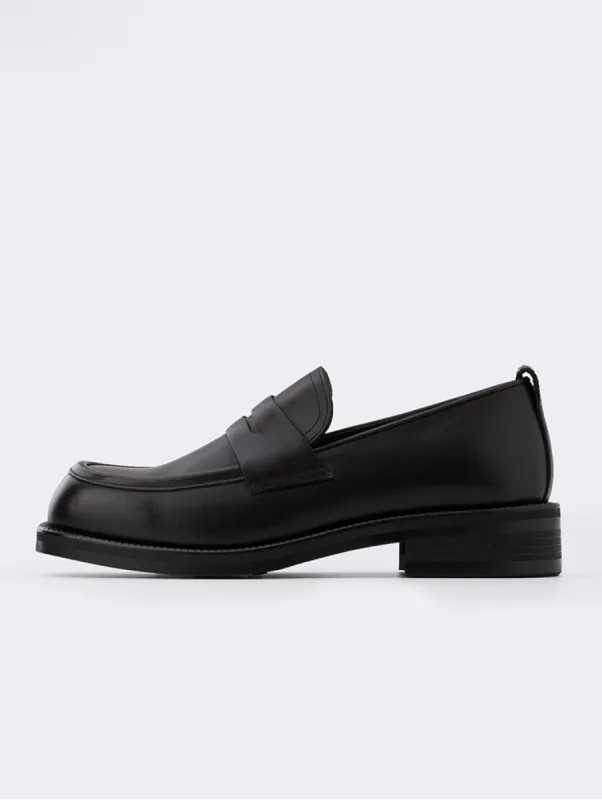 Liam Black sold by Josepht
