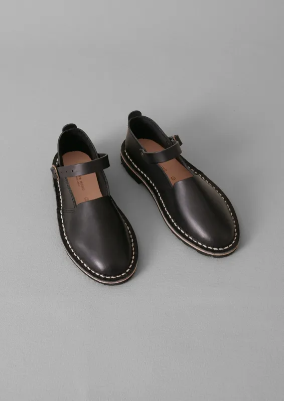 Steve Mono Artisan Leather Buckle Shoes | Black sold by TOAST