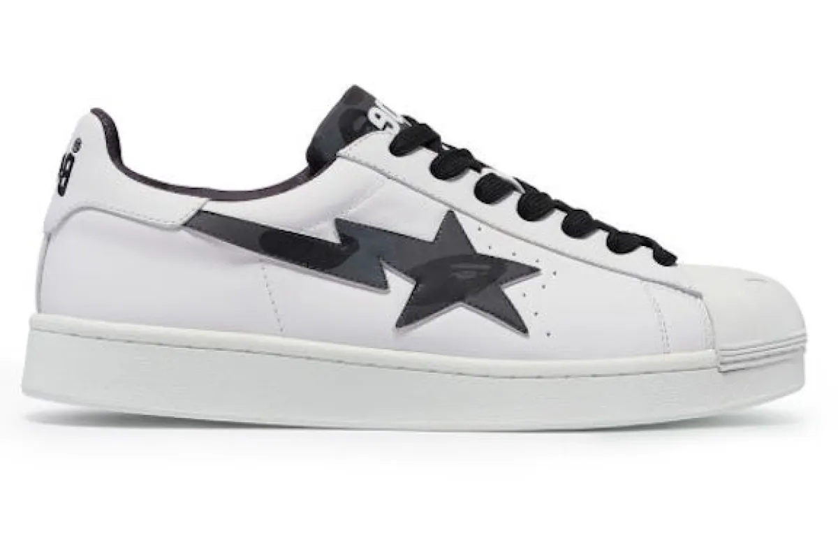 A Bathing Ape Skull Sta White Black sold by Addict Sneakers