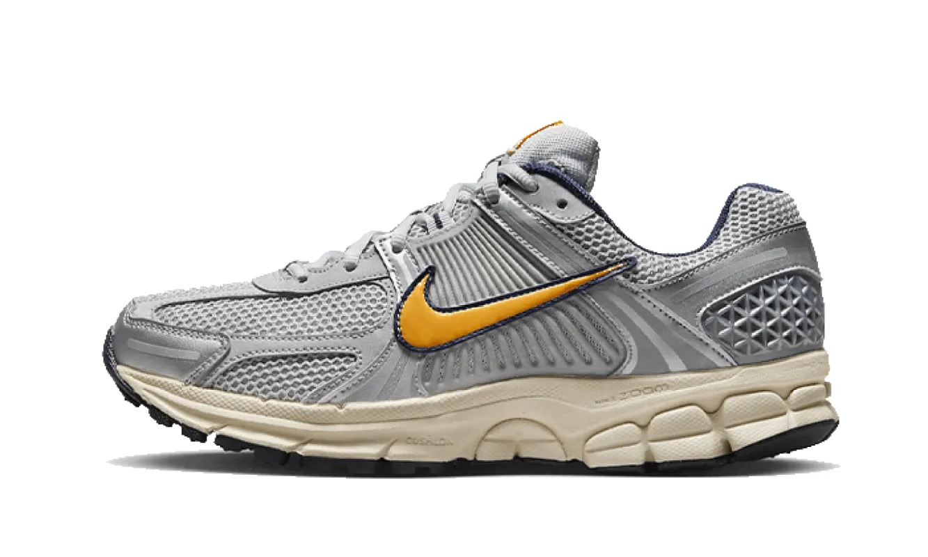 Nike Zoom Vomero 5 Pure Platinum Laser Orange sold by Addict Sneakers