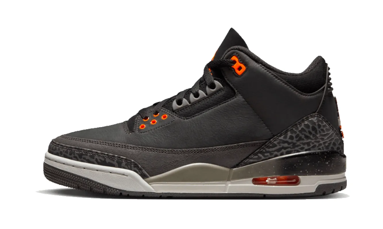 Air Jordan 3 Retro Fear Pack (2023) sold by Addict Sneakers