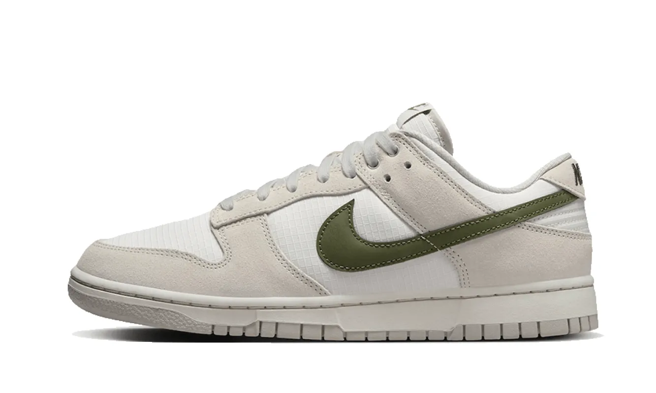 Nike Dunk Low Leaf Veins sold by Addict Sneakers