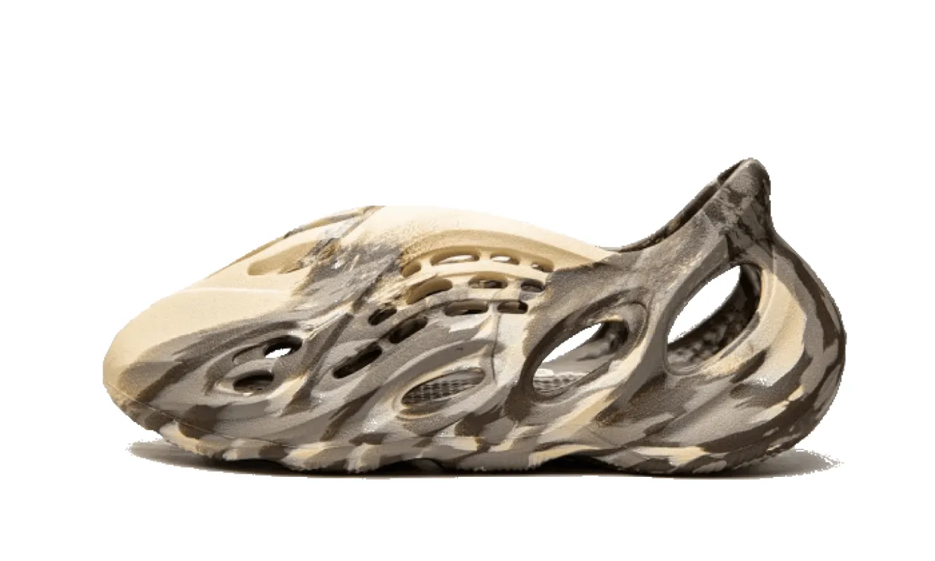 Adidas Yeezy Foam Rnnr Mx Clay Cream sold by Addict Sneakers