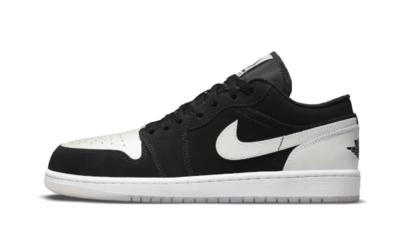 Air Jordan 1 Low Black White Diamond sold by Addict Sneakers