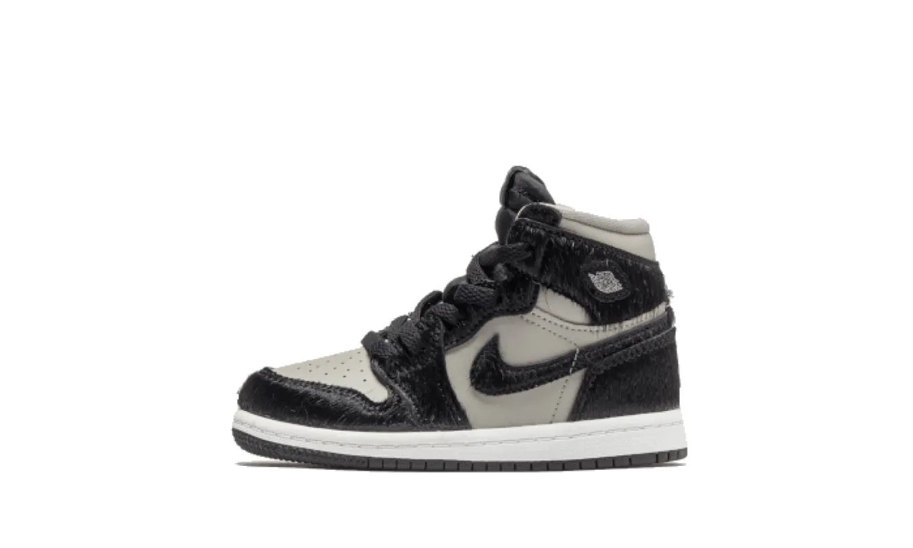 Air Jordan 1 Retro High Og Wmns Twist 2 0 Bebe Td sold by Addict Sneakers