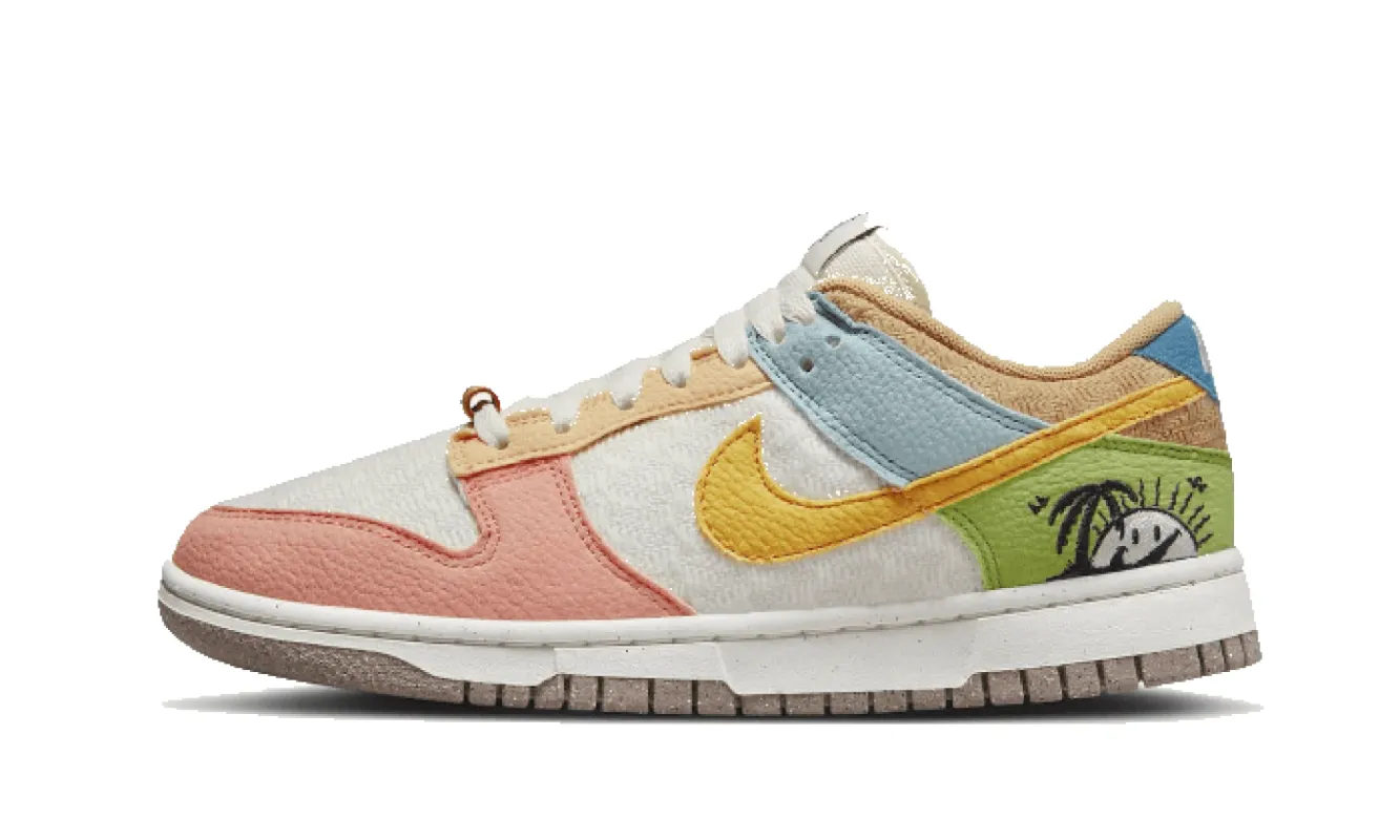 Nike Dunk Low Se Sun Club sold by Addict Sneakers
