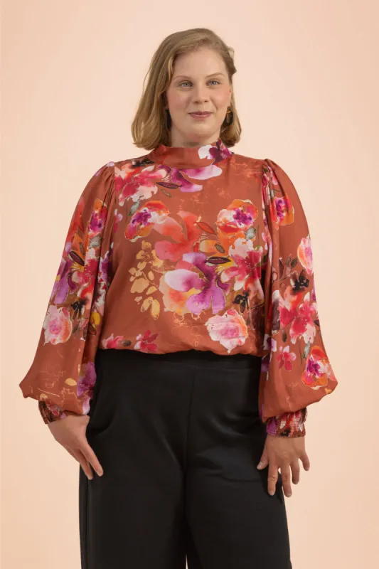 Puff Blouse Lilies sold by Ivalo.com