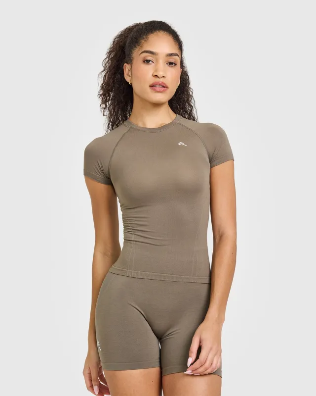 Go To Seamless Fitted Top | Moss Brown sold by Oner Active