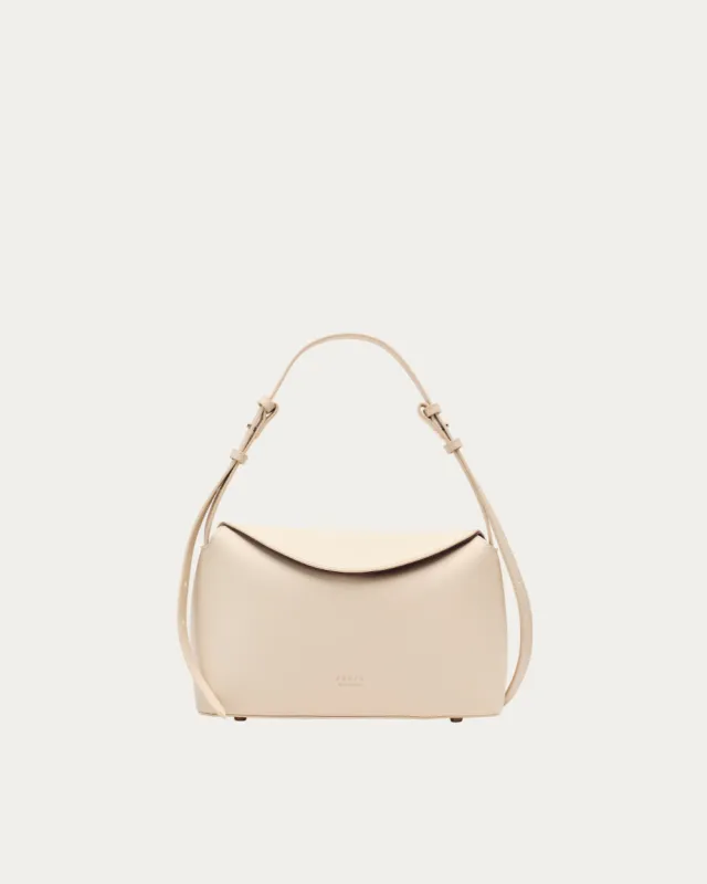 Hudson Bag Oat sold by Freja New York