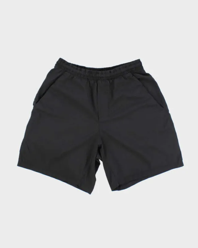 Men's Lululemon Lightweight Black Loose Sports Shorts - S sold by Rokit