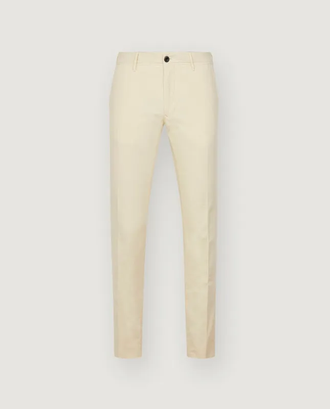 Katoen Slub Chino - Lichtbruin sold by Pauw Amsterdam