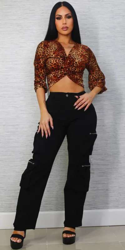 Leopard Cargo Pants Look sold by Moda