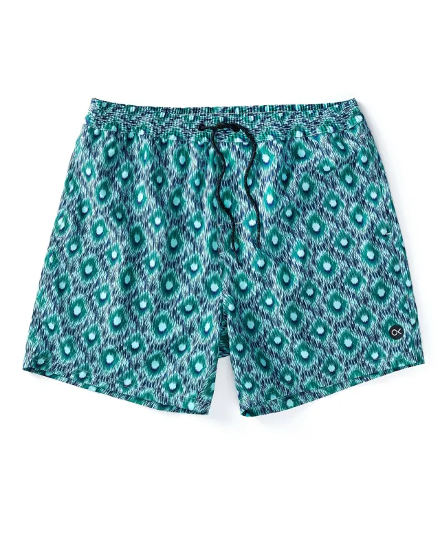 Nomadic Volley sold by Outerknown