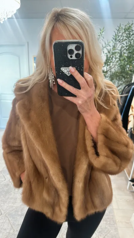 #6 Vintage Brown Mink Jacket - Size S-M sold by Glitzy Bella