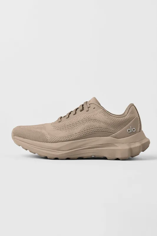 Alo Runner - Gravel sold by Alo Yoga