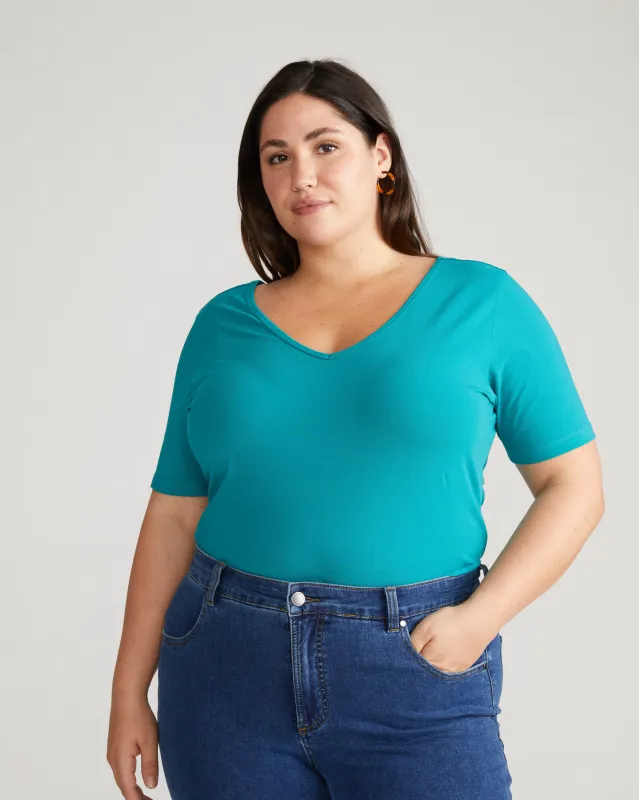 Double V Tee - Aurora sold by Universal Standard