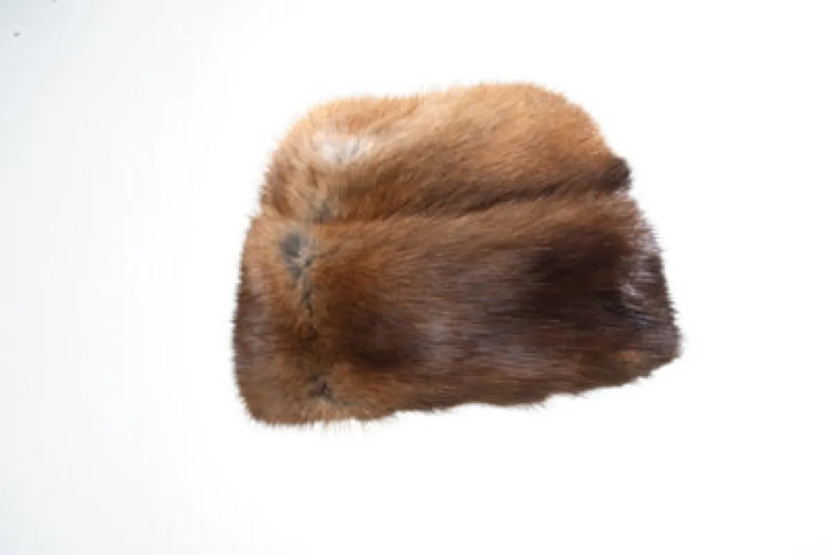 Muskrat Envoy sold by Crown Cap