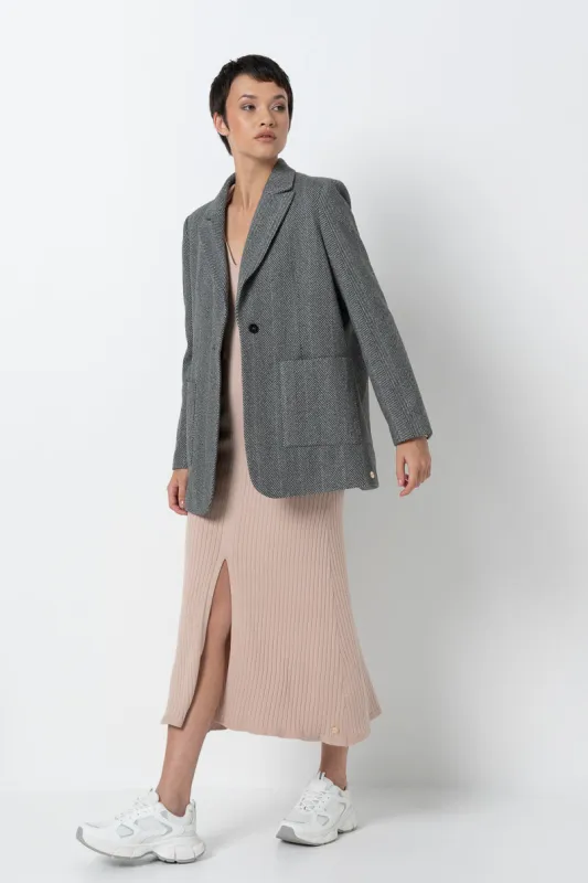 Boyfriend Blazer _ 157745 _ Charcoal sold by Refinery