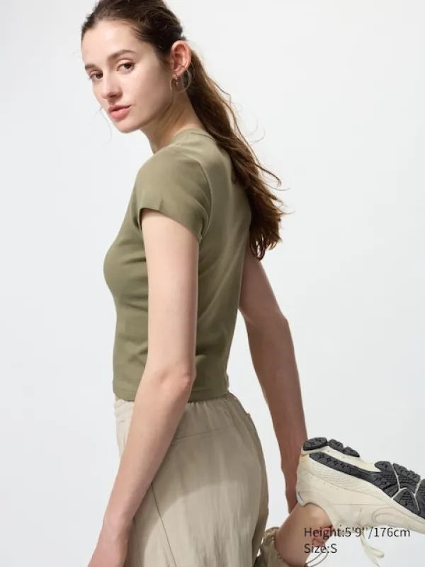 Uniqlo - Mini T-shirt - Beige sold by Uniqlo