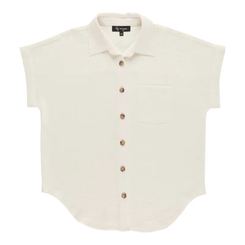lily morgan Women's Short Sleeve Collared Blouse sold by Giant Tiger