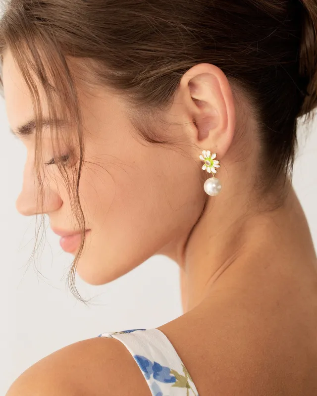 Flower Pearl Earrings sold by rihoas